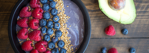 Detoxifying Mixed Berry Smoothie Bowl